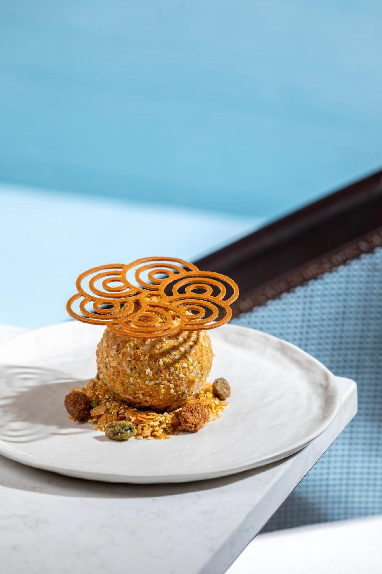 City Of Dreams Mediterranean - Integrated Resort, Casino & Entertainment Limassol Kültér fotó A dessert